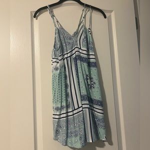 Impeccable pig size small bandana print top.